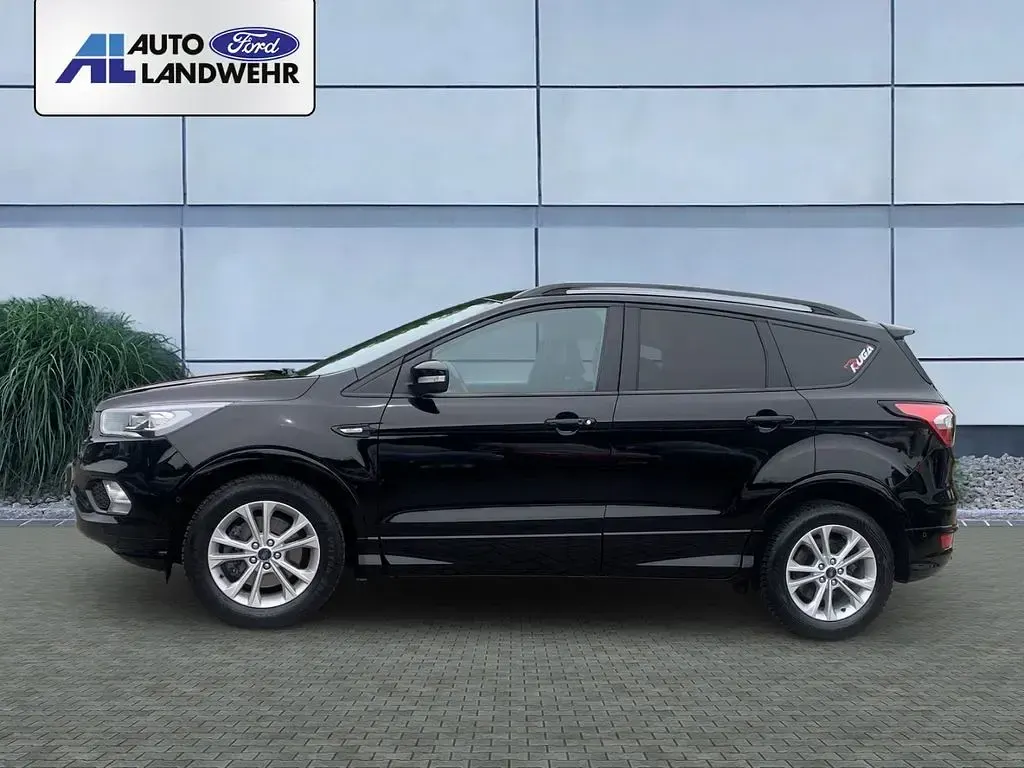 Gebraucht Ford Kuga ST-Line 179 PS (131 kW) 2019 Schwarz SUV