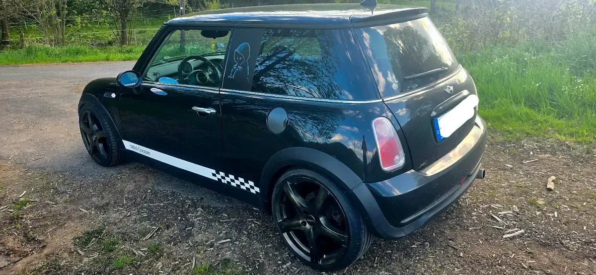 Gebraucht Mini Cooper 90 PS (66 kW) 2005 Schwarz Kleinwagen