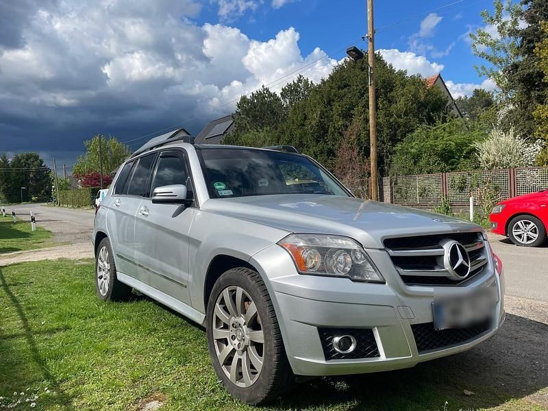 Silber Gebraucht 2012 Mercedes GLK350 SUV | 12.100 € (Superpreis) - Bild 1/4