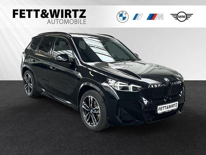 Andere Gebraucht 2023 BMW iX1 M Sport SUV | 43.800 € (Fairer Preis) - Bild 1/2
