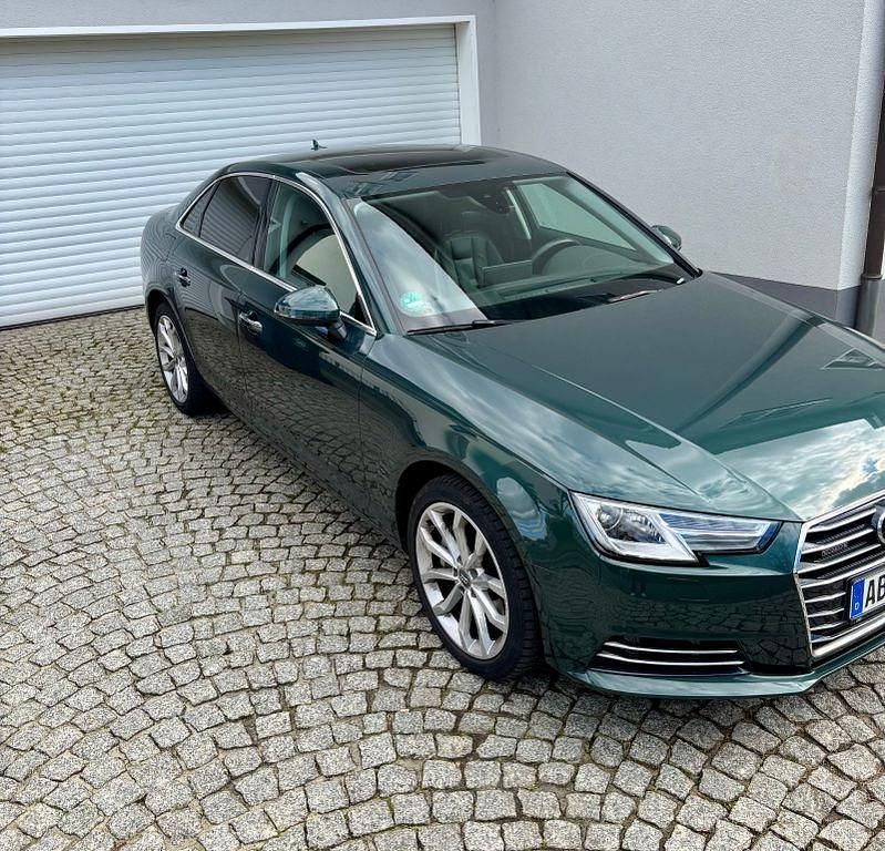 Gebraucht Audi A4 Design 190 PS (139 kW) 2017 Grün Limousine