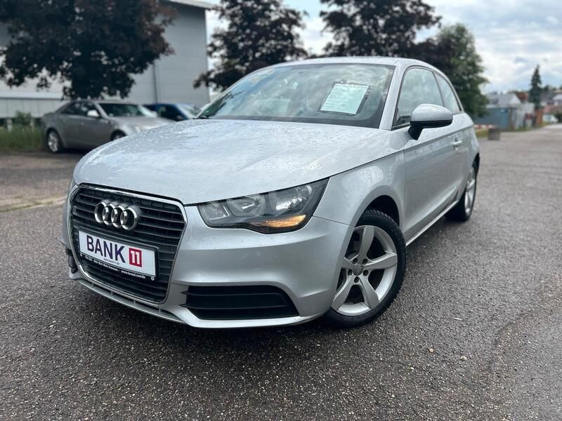 Silber Gebraucht 2011 Audi A1 Attraction Kleinwagen | 5.750 € (Fairer Preis) - Bild 1/4