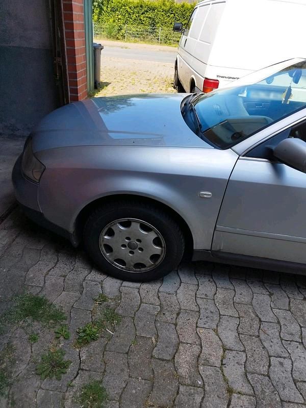 Gebraucht Audi A6 165 PS (121 kW) 1998 Silber Limousine