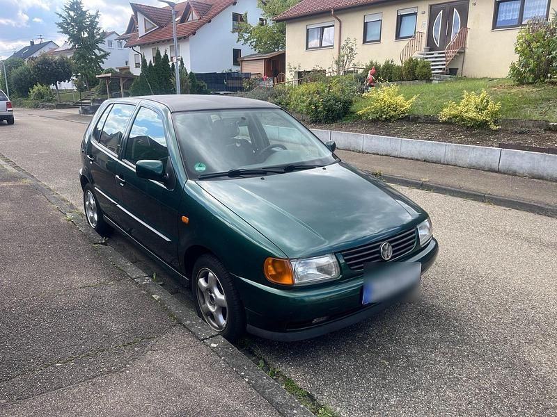 Grün Gebraucht 1999 VW Polo Kleinwagen | 800 € - Bild 1/4