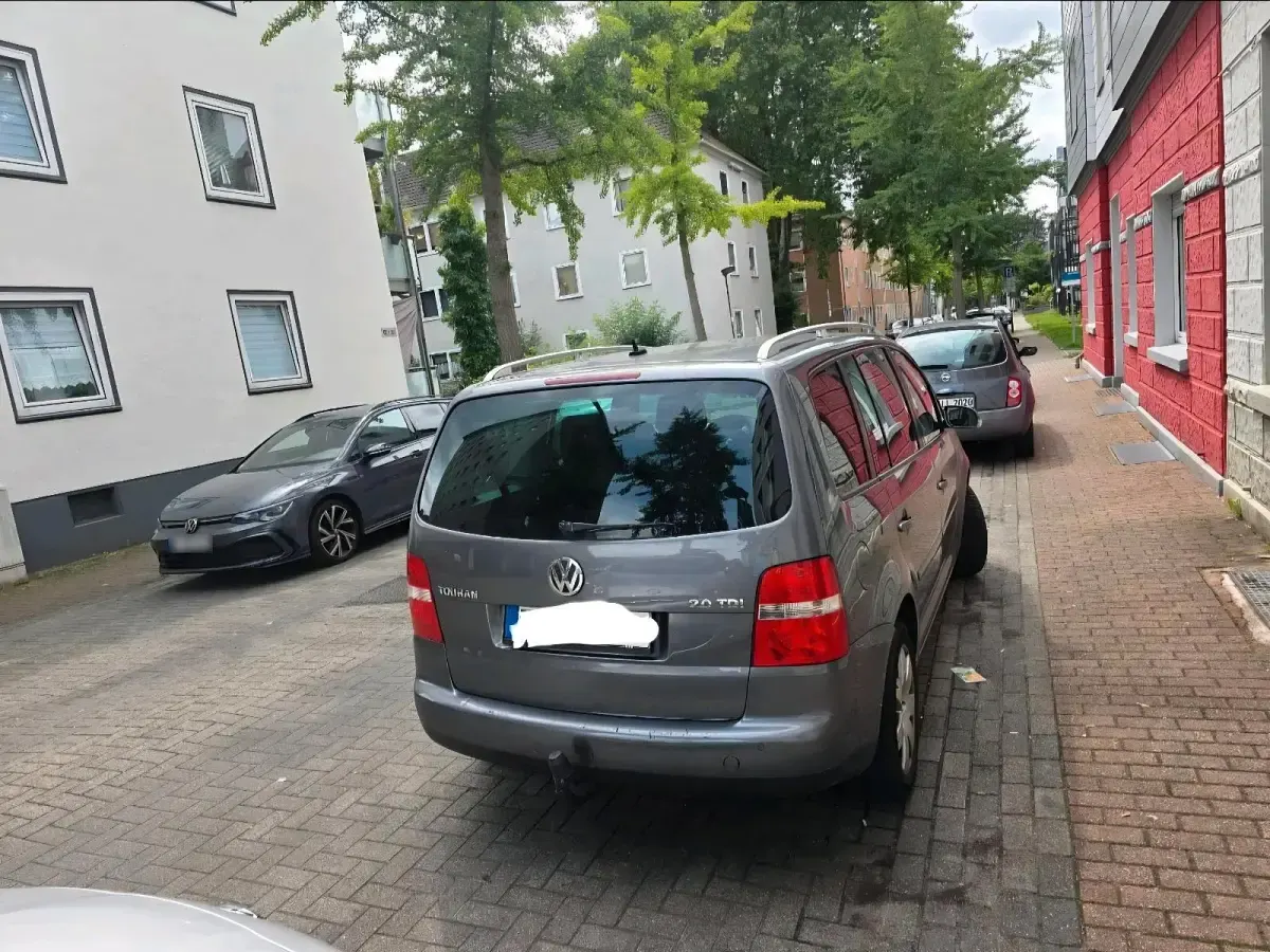 Gebraucht VW Touran 140 PS (102 kW) 2005 Grau Van / Kleinbus