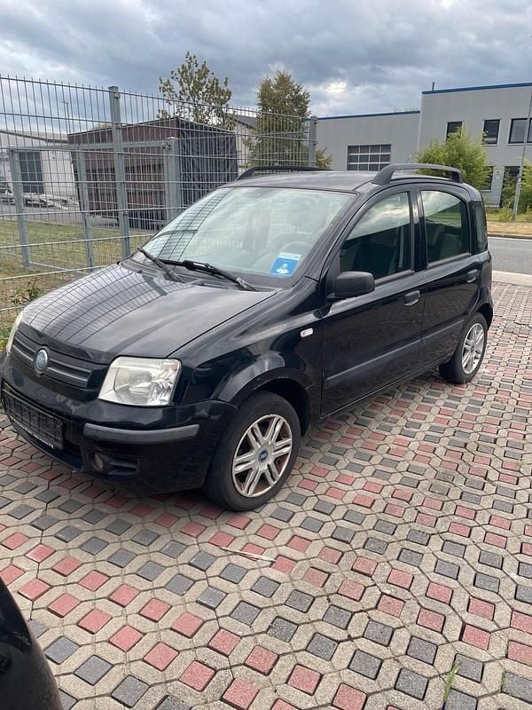 Schwarz Gebraucht 2005 Fiat Panda Kleinwagen | 1.300 € - Bild 1/3