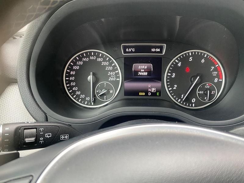 Gebraucht Mercedes B200 156 PS (114 kW) 2013 Van / Kleinbus