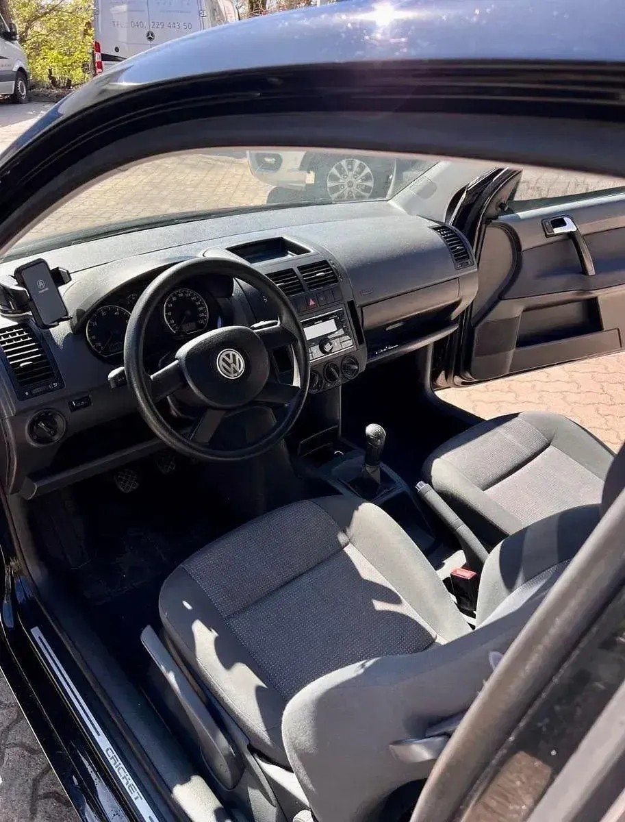 Używany VW Polo Cricket 64 KM (47 kW) 2005 Czarny Hatchback