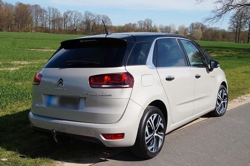 Gebraucht Citroën C4 130 PS (95 kW) 2018 Beige SUV