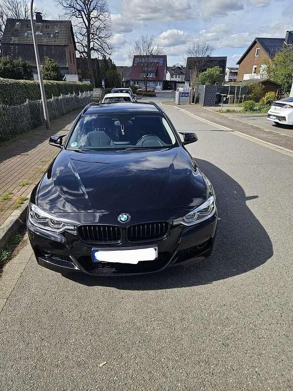 Gebraucht BMW 316 116 PS (85 kW) 2015 Schwarz Kombi