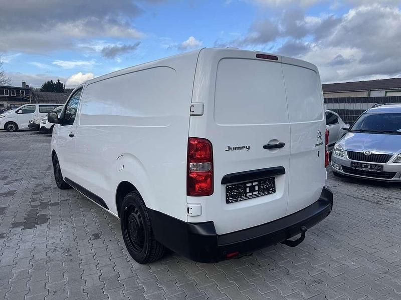 Gebraucht Citroën Jumpy Business Class 122 PS (89 kW) 2019 Lack weiss banquise/typ aussen Van / Kleinbus
