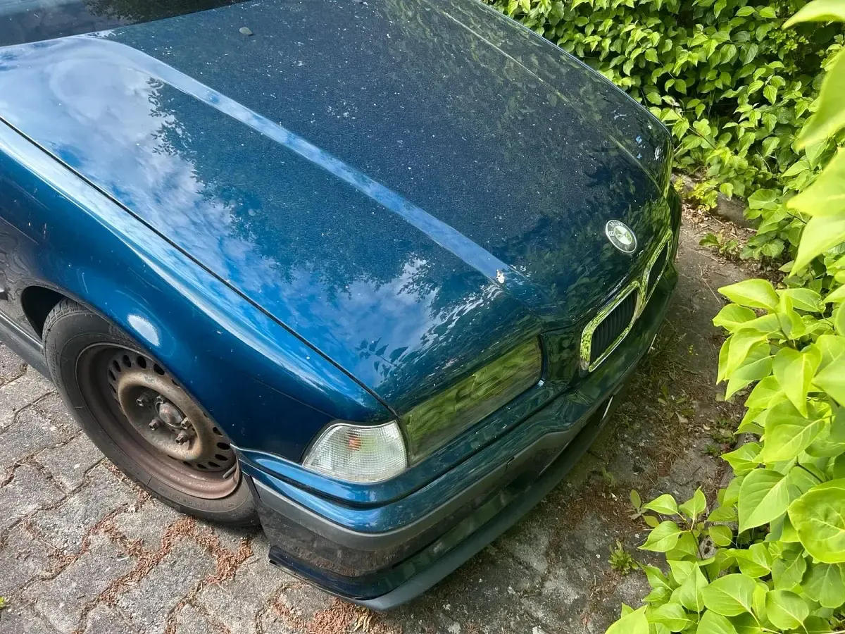 Gebraucht BMW 323 170 PS (125 kW) 1996 Blau Limousine