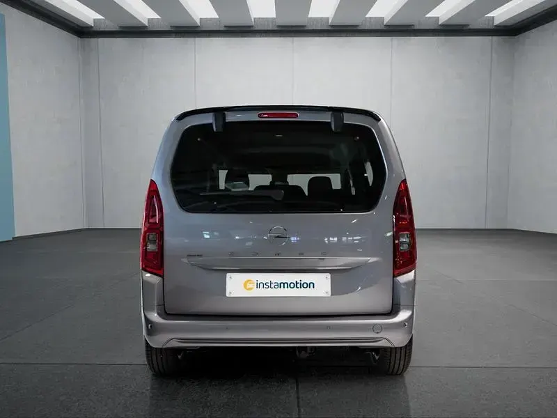 Neu Opel Combo 102 PS (75 kW) 2026 Grau Van / Kleinbus