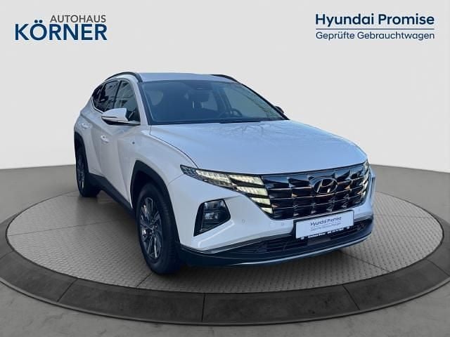 Weiss Gebraucht 2023 Hyundai Tucson Select SUV | 26.900 € (Guter Preis) - Bild 1/4