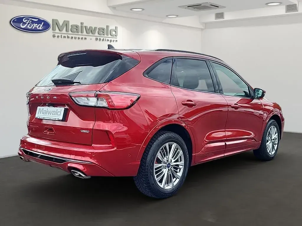 Gebraucht Ford Kuga ST-Line X 224 PS (164 kW) 2022 Rot SUV