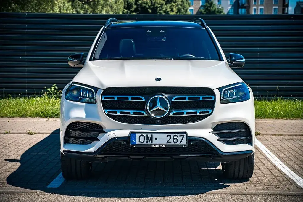 Gebraucht Mercedes GLS400 330 PS (242 kW) 2020 Weiß SUV