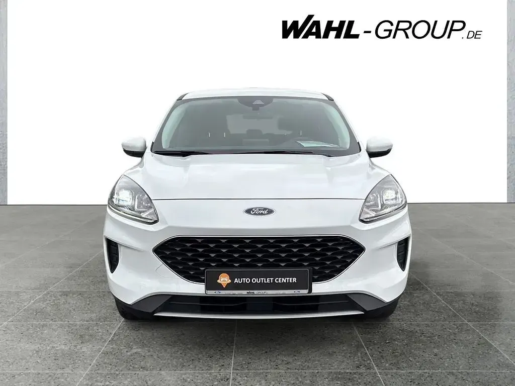 Gebraucht Ford Kuga Trend 120 PS (88 kW) 2022 Weiß SUV