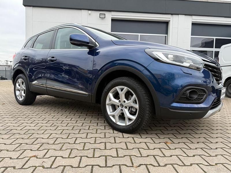 Gebraucht Renault Kadjar LIMITED 140 PS (102 kW) 2019 Blau SUV