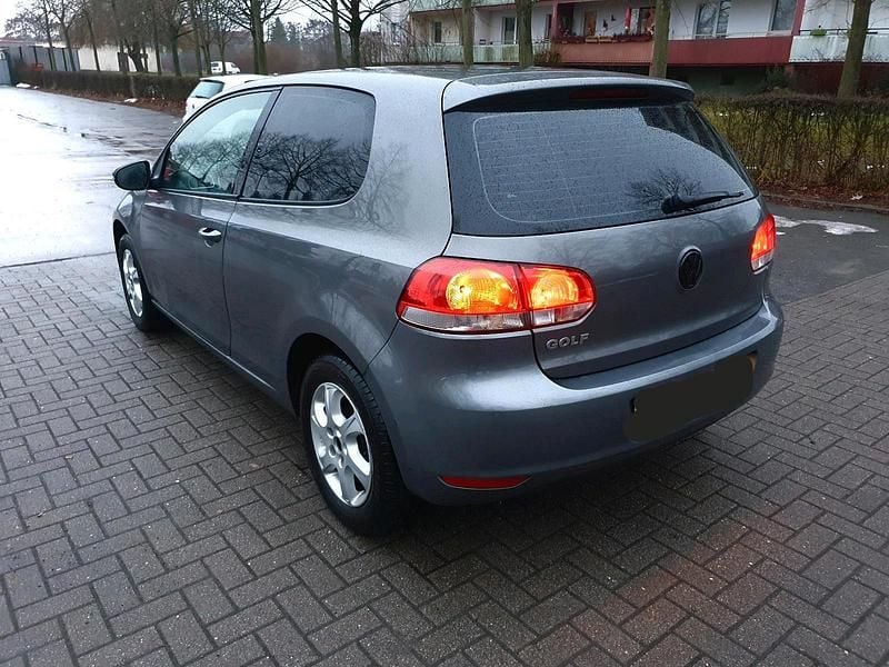 Gebraucht VW Golf 80 PS (58 kW) 2009 Grau Coupé