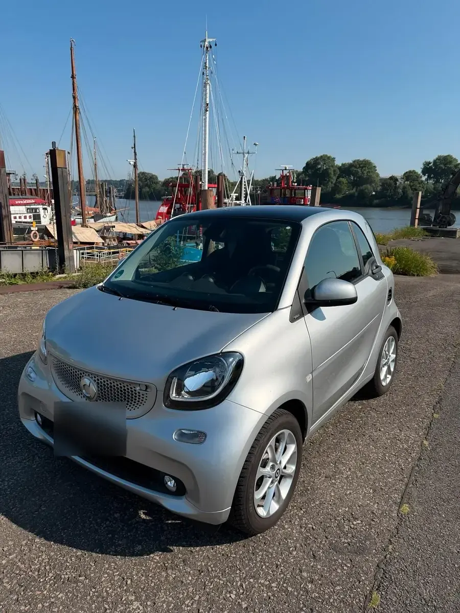 Gebraucht Smart ForTwo Coupé 71 PS (52 kW) 2016 Silber Coupé