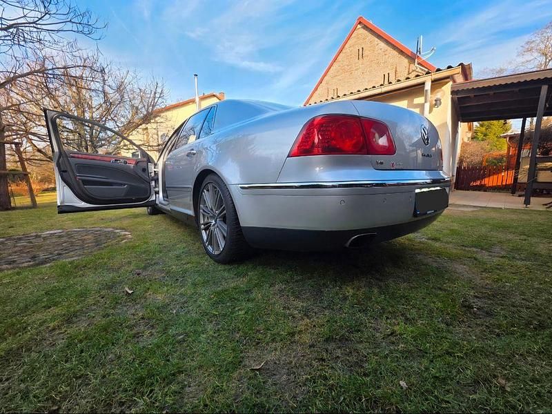 Gebraucht VW Phaeton 334 PS (245 kW) 2006 Silber Limousine