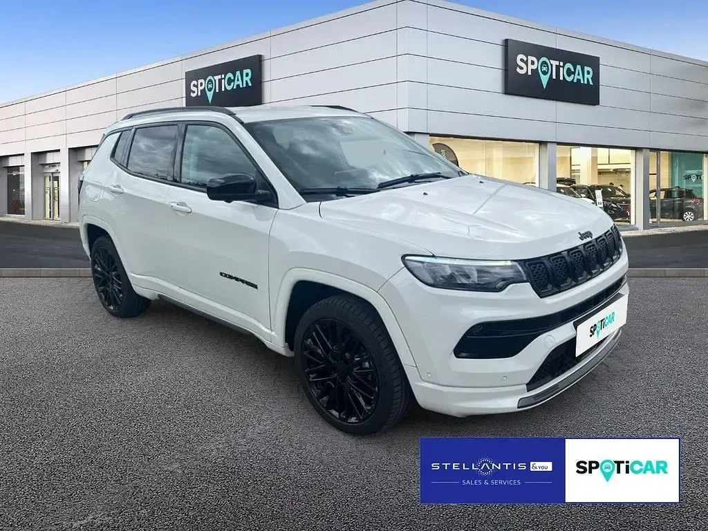 Gebraucht Jeep Compass 131 PS (96 kW) 2024 Weiß SUV