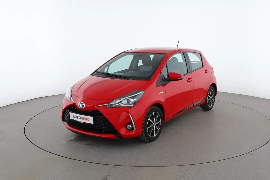 Gebraucht Toyota Yaris Hybrid Team 101 PS (74 kW) 2018 Limousine