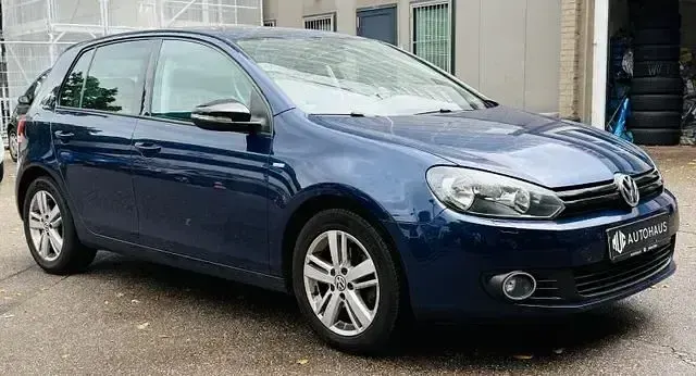 Gebraucht VW Golf VI Match 105 PS (77 kW) 2012 Andere Limousine