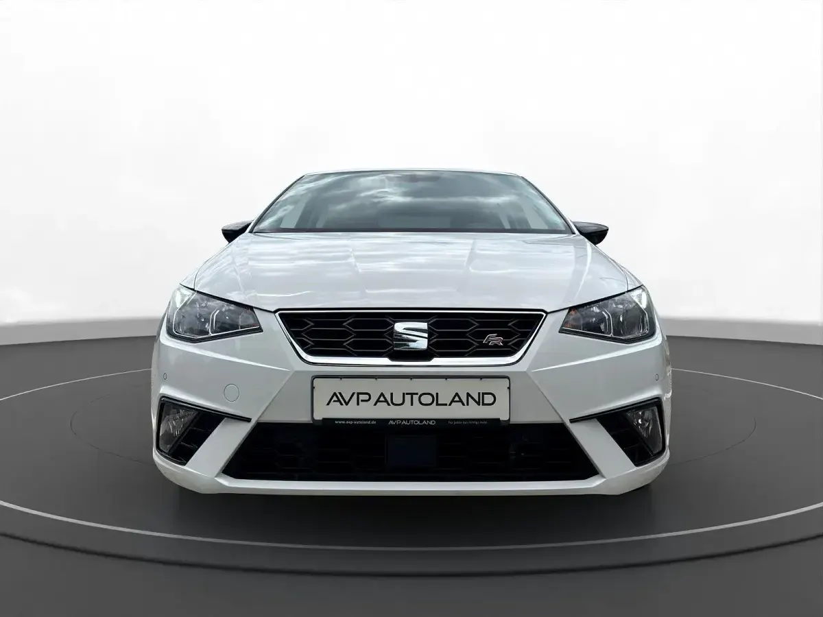 Gebraucht Seat Ibiza FR 116 PS (85 kW) 2019 Weiß Kleinwagen