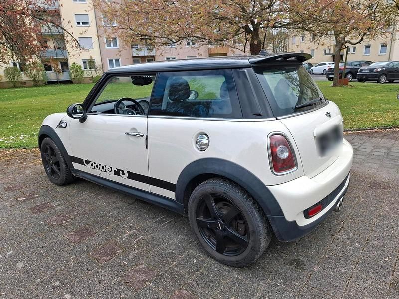 Gebraucht Mini Cooper S 175 PS (128 kW) 2009 Beige Kleinwagen