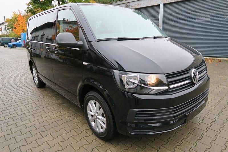 Schwarz Gebraucht 2017 VW T6 Van | 29.500 € (Guter Preis) - Bild 1/4