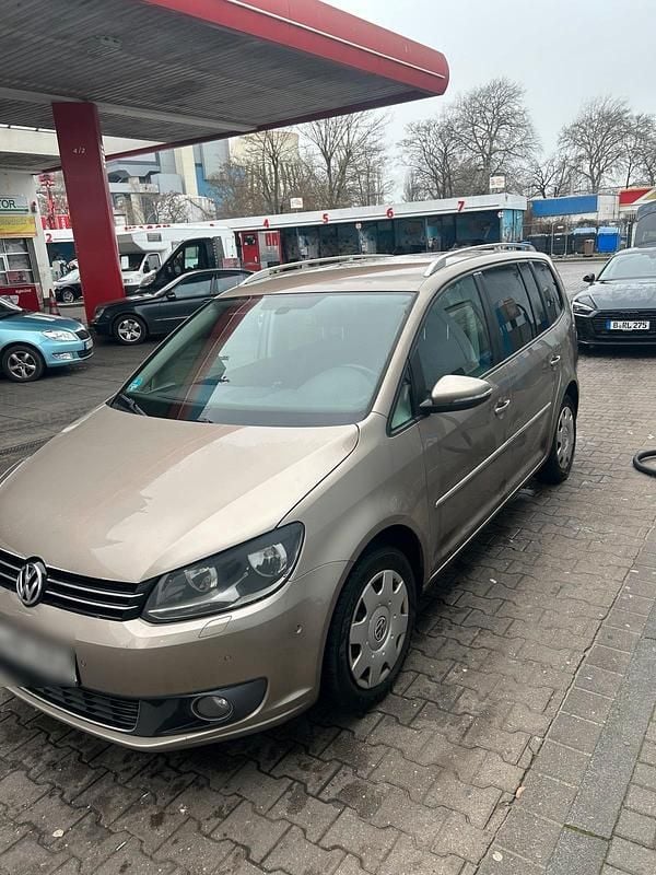 Gold Gebraucht 2011 VW Touran Van / Kleinbus | 6.000 € (Fairer Preis) - Bild 1/3