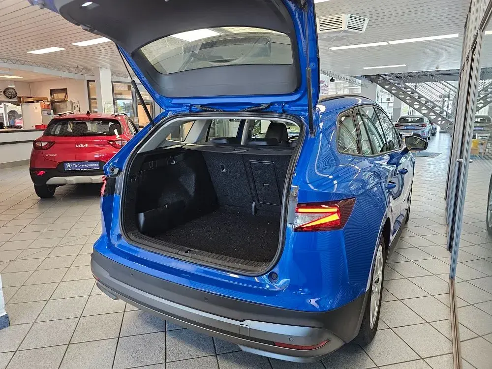 Gebraucht Skoda Enyaq iV 108 kW (148 PS) 2024 Blau SUV