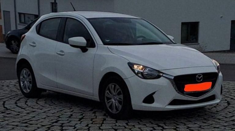 Gebraucht Mazda 2 75 PS (55 kW) 2019 Weiß Kleinwagen