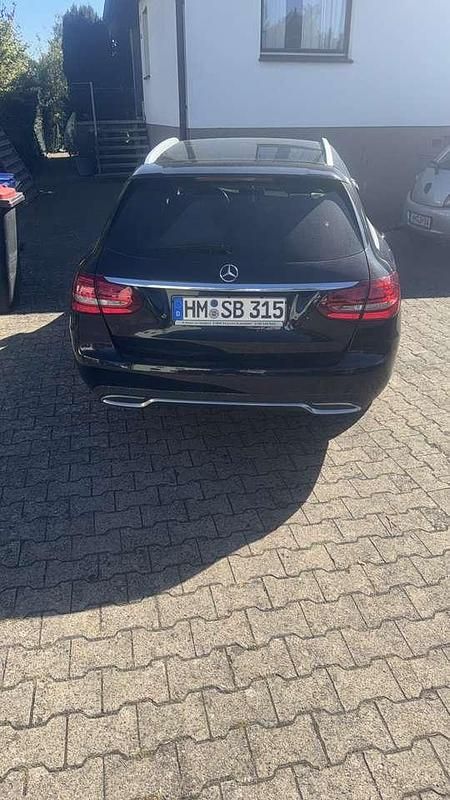Gebraucht Mercedes C220 170 PS (125 kW) 2017 Schwarz Kombi