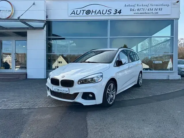 Gebraucht BMW 220 Gran Tourer M Sport 190 PS (139 kW) 2016 Weiß (alpinweiss iii) Van / Kleinbus
