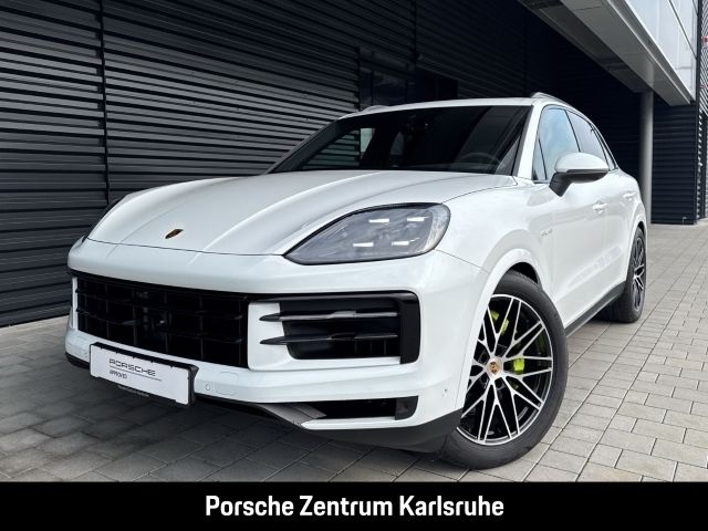 Weiss Gebraucht 2024 Porsche Cayenne SUV | 105.689 € (Fairer Preis) - Bild 1/4