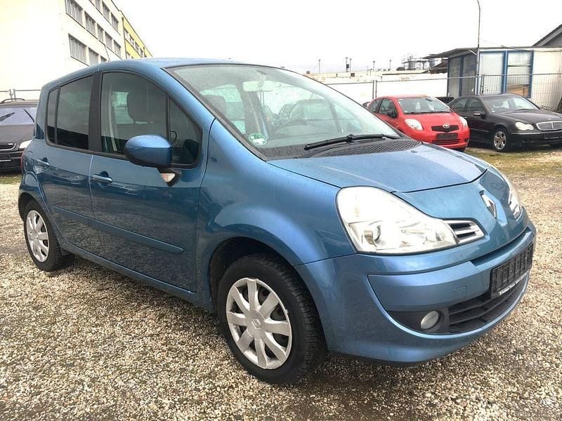 Second-hand Renault Modus Dynamique 101 CP (74 kW) 2010 Albastru Monovolum