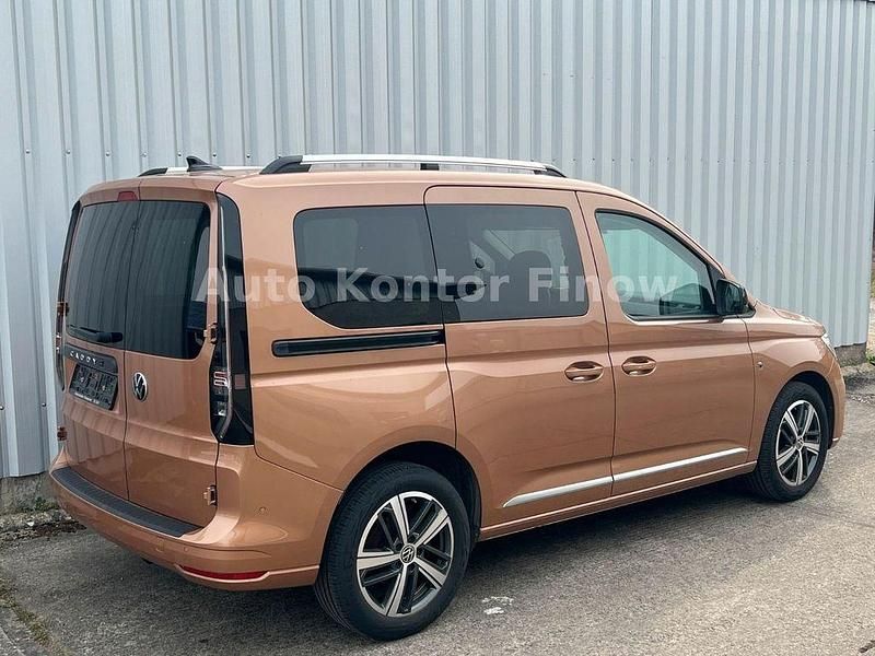 Gebraucht VW Caddy Style 114 PS (83 kW) 2023 Blau Van / Kleinbus