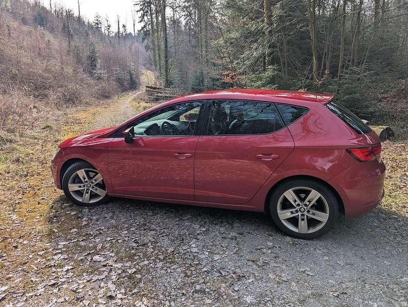 Second-hand Seat Leon FR 190 CP (139 kW) 2019 Berlinǎ