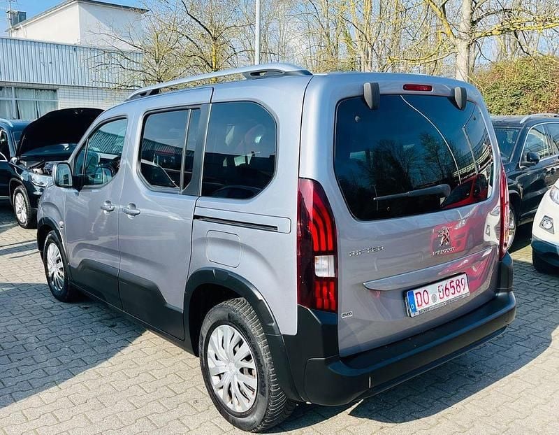 Gebraucht Peugeot Rifter Active 110 PS (80 kW) 2020 Grau Van / Kleinbus