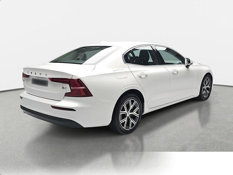 Gebraucht Volvo S60 Core 197 PS (144 kW) 2024 Metallic Limousine