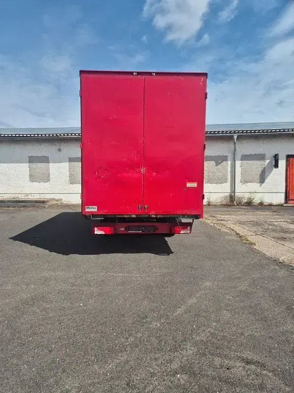 Gebraucht Mercedes Sprinter 163 PS (119 kW) 2013 Rot
