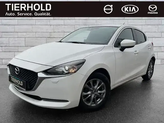Gebraucht Mazda 2 Exclusive-Line 90 PS (66 kW) 2023 Weiß Limousine