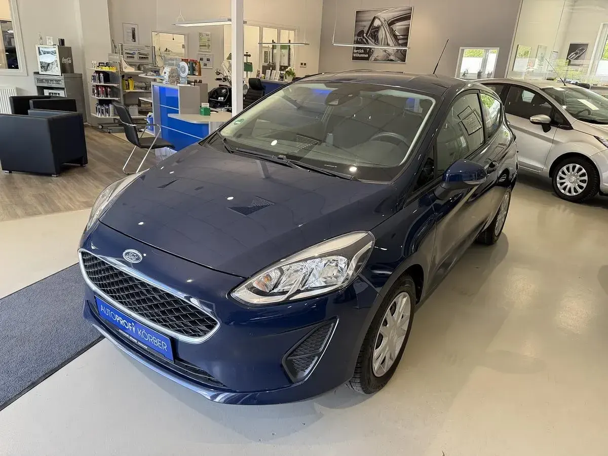 Gebraucht Ford Fiesta Trend 86 PS (63 kW) 2018 Blau Kleinwagen