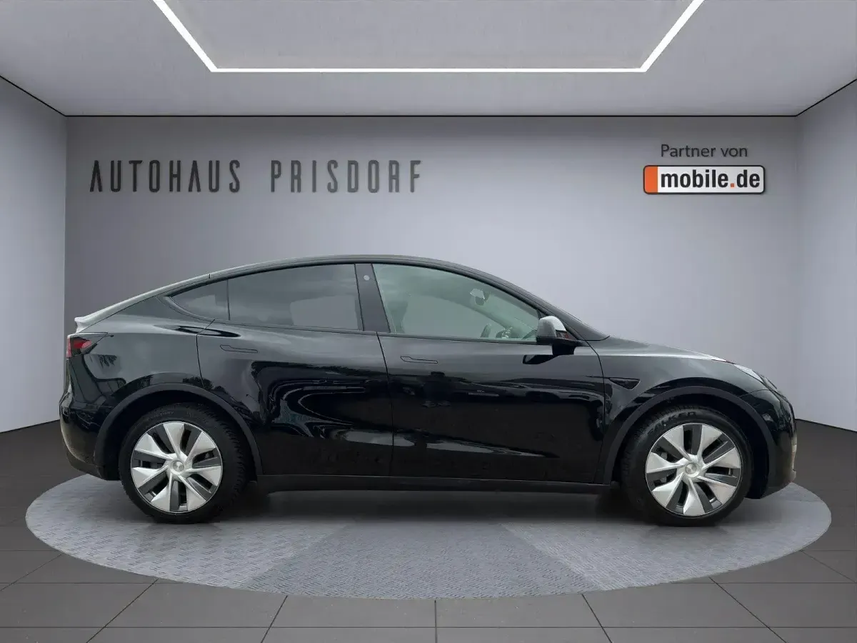 Gebraucht Tesla Model Y 378 kW (514 PS) 2023 Schwarz SUV