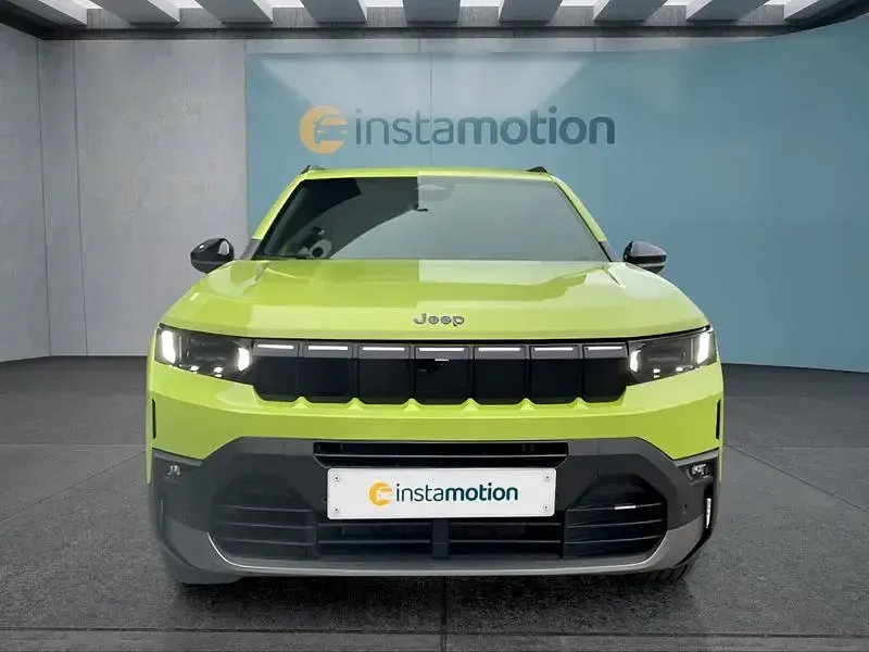 Neu Jeep Compass 145 PS (106 kW) 2026 Grün SUV