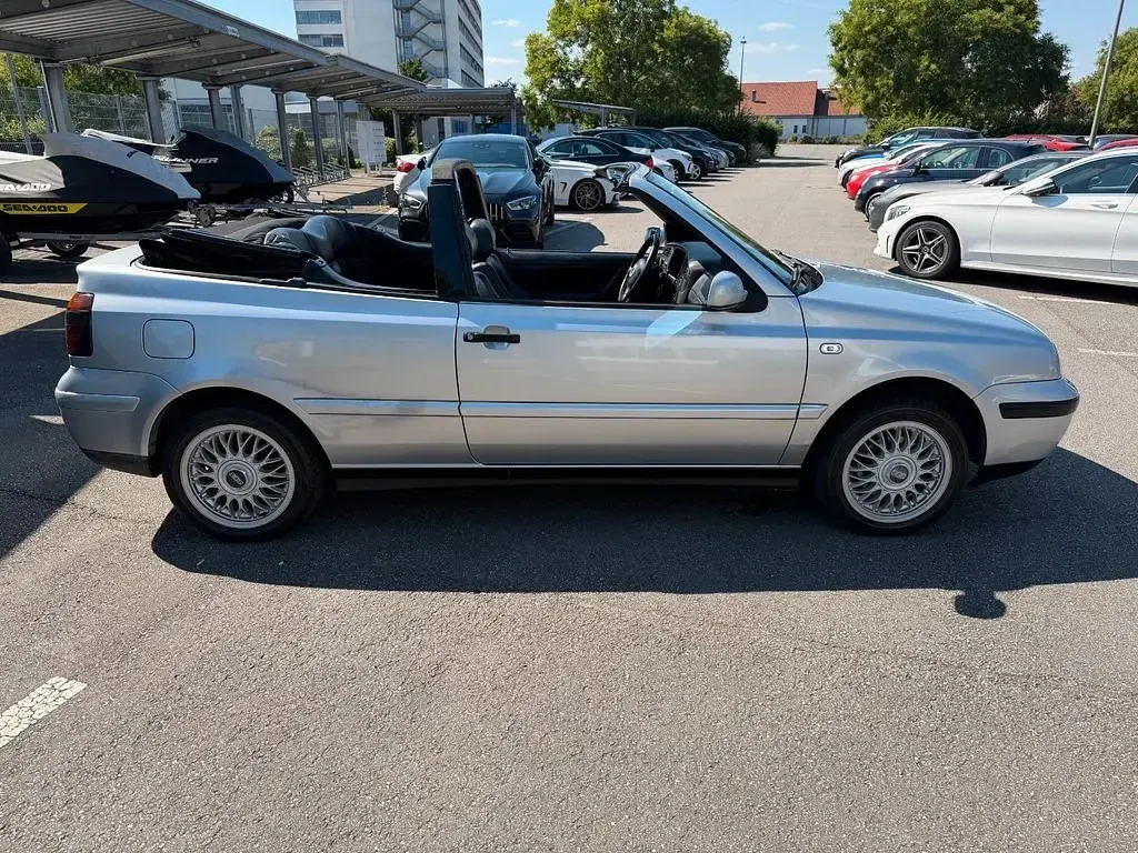 Gebraucht VW Golf Cabriolet Comfortline 116 PS (85 kW) 2002 Silber Cabrio