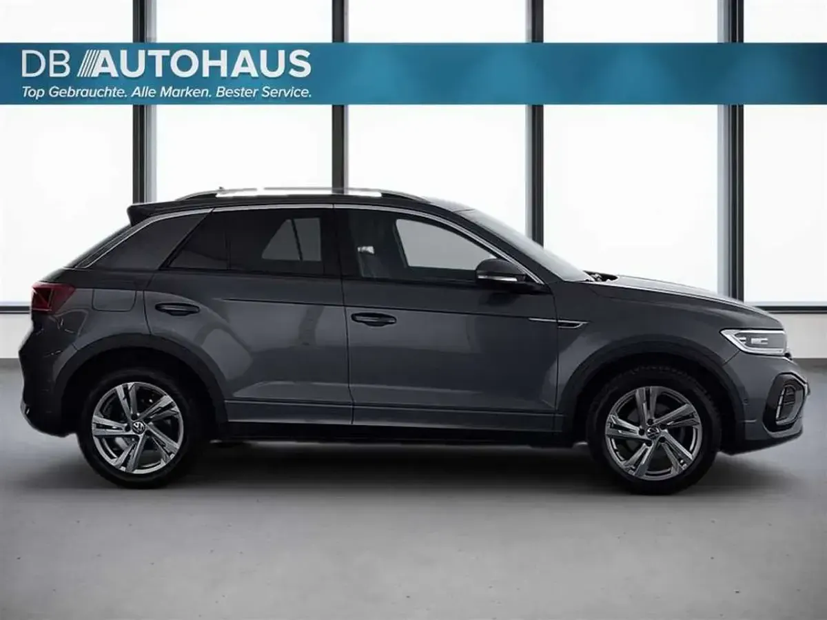 Gebraucht VW T-Roc R-line 150 PS (110 kW) 2024 Grau SUV