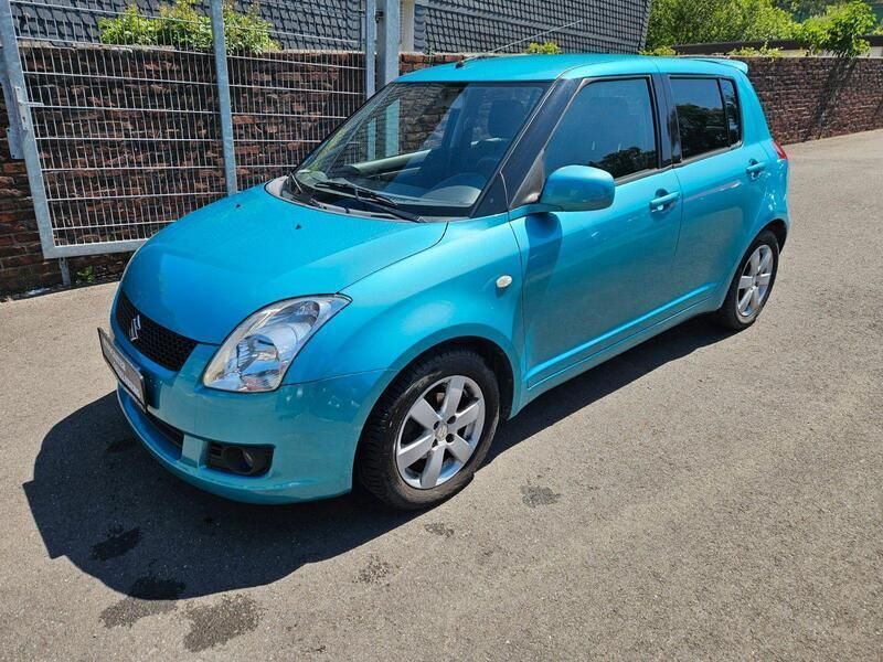 Grün Gebraucht 2009 Suzuki Swift Club Kleinwagen | 3.799 € (Fairer Preis) - Bild 1/4